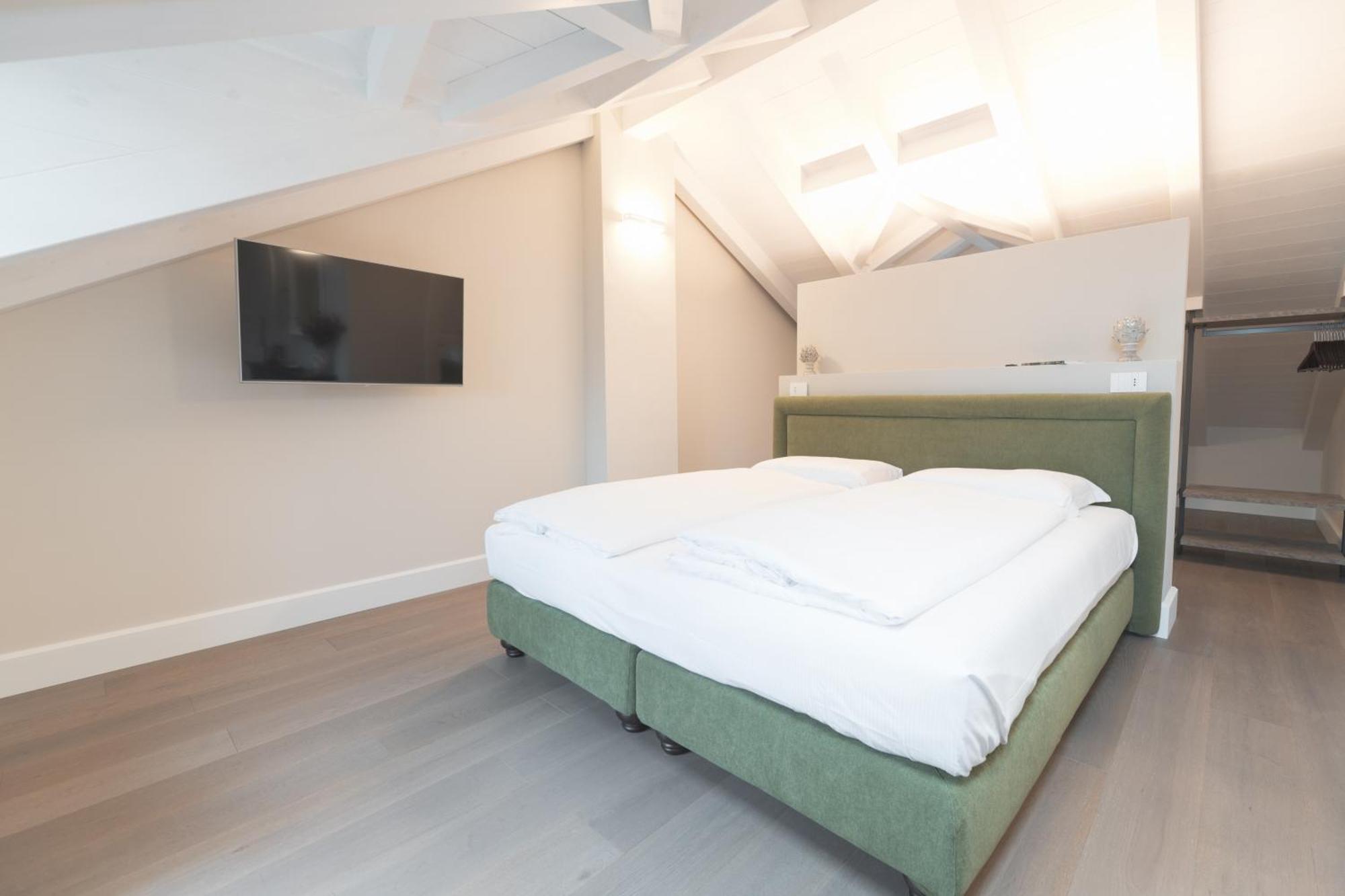 Rivalago B&B Канобио Стая снимка